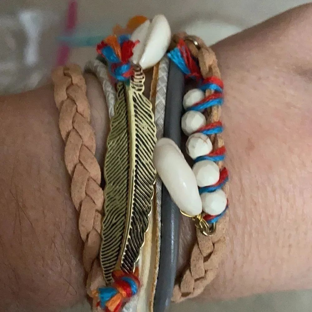 NWT! Lizou Wrap Bracelet!